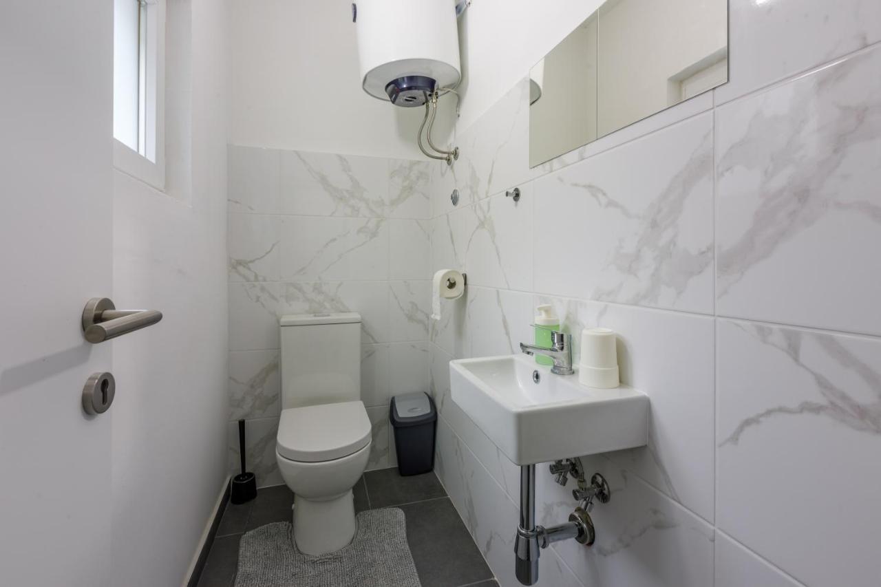 Holiday House Dino Брибир Екстер'єр фото