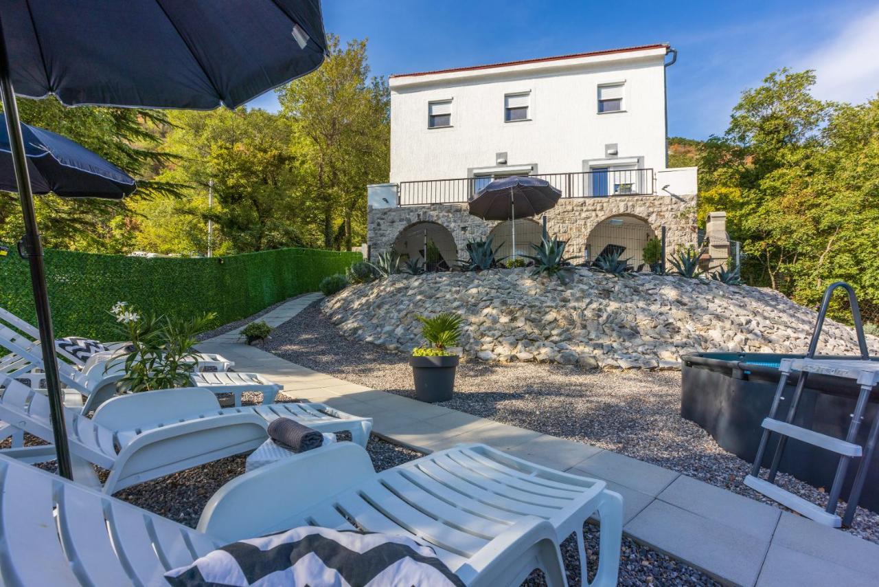 Holiday House Dino Брибир Екстер'єр фото